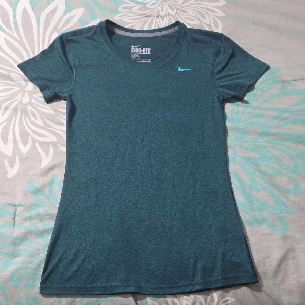Nike DRI-FIT Green Short Sleeve Active Top
